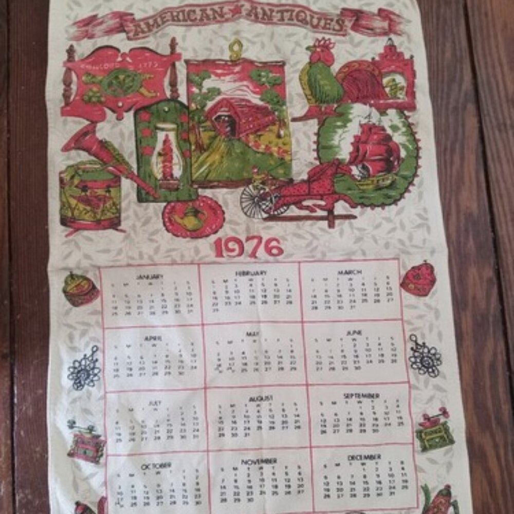 1976 Calendar Dish Tea Towel AMERICAN ANTIQUES Americana Country Graphics
